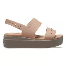 Sandalia Crocs Brooklyn Low Wedge Beige Dxvida