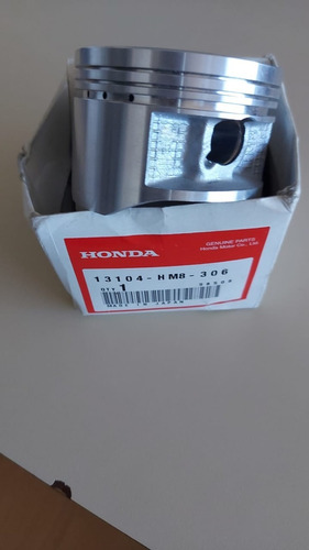 Piston Honda Foutrax 250. 13104-hm8-306