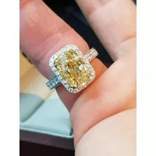 Anillo De Compromiso Oro De18k Diamante Amarillo De 3.20 Ct.