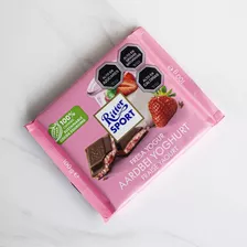 Chocolate De Leche Yogurt Frutilla Ritter Sport 100 Gr.