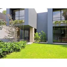 Residencia Nueva En Venta / Jardines Del Pedregal