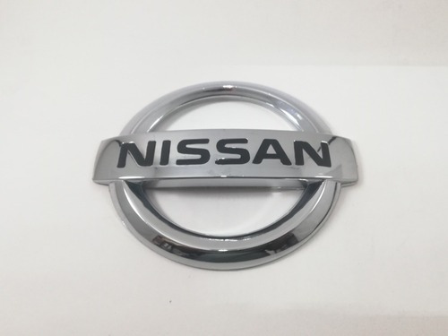 Emblema Parrilla Nissan Altima 2007 2008 2009 2010 2011 2012 Foto 3