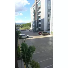 Vendo Hermoso Apart En Torre A Poca Distancia De Los Zamanes