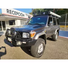 Toyota Macho 4x4; Sincrónico 2015