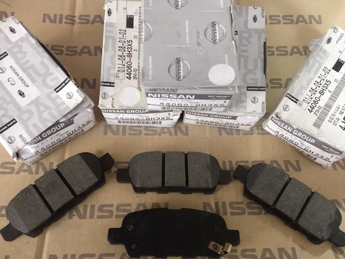 Balatas Traseras Nissan Quest V42 06-09 Nuevas Originales  Foto 3