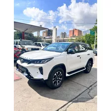 Toyota Fortuner Legender