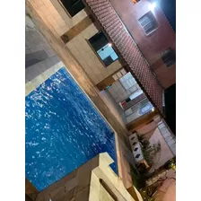 Casa 2 Dormitórios E 2 Banheiro Com Piscina 