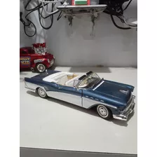 Miniatura Buick Roadmaster 1957 1:18 