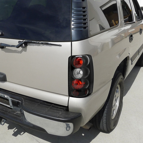 Calaveras Chevrolet Suburban Tahoe Gmc Yukon Xl 2000-2006  Foto 4