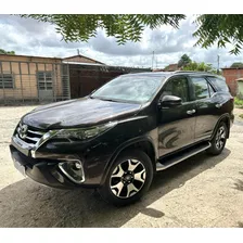 Toyota Sw4 2019 2.8 Tdi Srx Diamond 7l 4x4 Aut. 5p