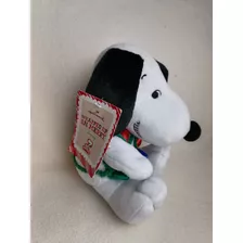 Peluche Original Snoopy Navidad Peanuts Hallmark 20cm 