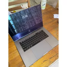 Macbook Pro 15-inch, 2018