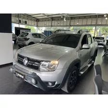 Renault Oroch Intens Dakar 4x2 2018