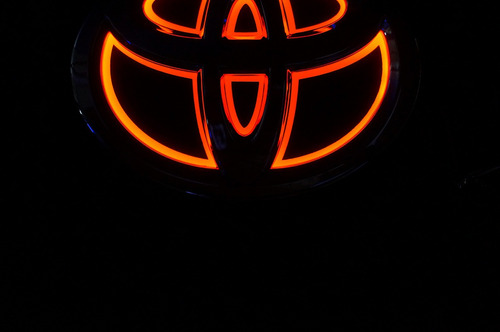 Rejilla Toyota Corolla 2003 Emblema Hasta 2008 Luz Led Foto 6