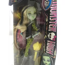 Monster High Freaky Fusion Frankie Stein. Nova, Lacrada.