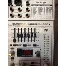 Consola Behringer Ub1222fx-pro