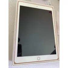 iPad 8va Gen. 32 Gb Gold + Funda, Teclado, Mouse