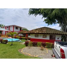 Se Vende Finca Chalet Pueblo Tapao - La Tebaida Quindío