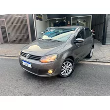 Volkswagen Fox Highline 1.6 Flex 2014 Completo Impecavel!!!