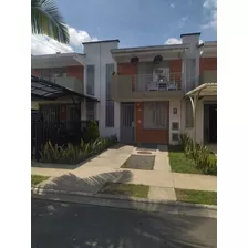 Venta De Hermosa Casa Medianera Barrio Villa Verde Pereira