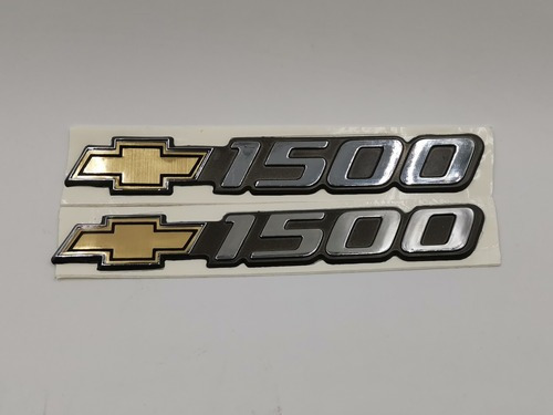 Emblema Letrero Chevrolet 1500 1999 2000 01 02 03 04 05 2006 Foto 2