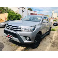 Toyota Hilux Cabine Dupla 2.8 Srv 4x4 Cd 16v Diesel 4p