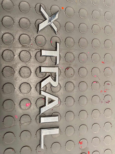 Emblema #2 Nissan X-trail Ori 2.5 4x4 Aut 02/07 Foto 5