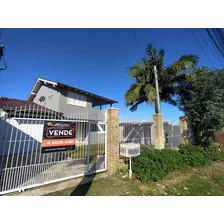 Casa Com 3 Quartos E 2 Banheiros, 326 M2 Por R$ 648.000