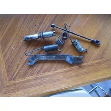 Vendo Accesorio De 1 Banda De Freno De Toyota Hi Ace 1992