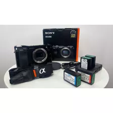 Câmera Sony A6400 + Cage E 4 Baterias