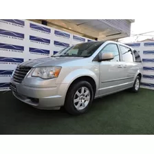 Chrysler Grand Town Country 3.8 At 2010