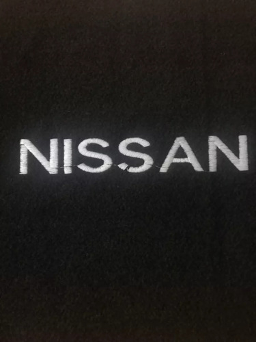 Kit 4 Tapetes Alfombra Bordados Logo Nissan Nx2000 1992 Foto 5