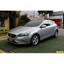 Volvo V40 T4 Kinetic