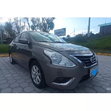 Hermoso Nissan Versa 2018