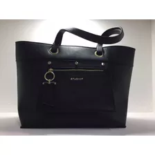 Bolso Studio F Color Negro