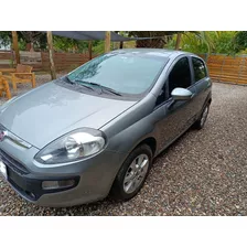 Fiat Punto 2015 1.4 Attractive C/radio Integrada