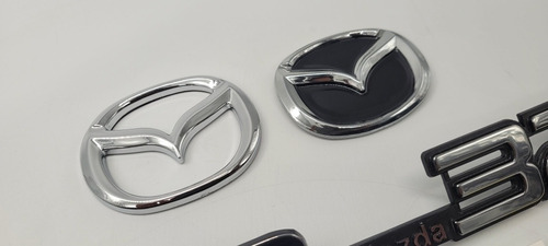 Mazda 323 Ns Emblemas Y Calcomanias  Foto 4