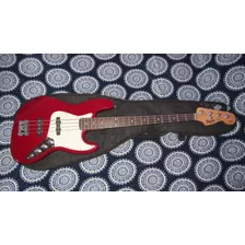 Bajo Squier Jazz Bass California Series + Funda 