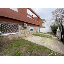 Venta De Casa Con 3 Dormitorios En Buceo