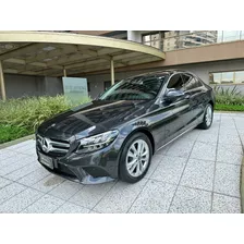 Mercedes C-200 Híbrido - 28.000km 2020