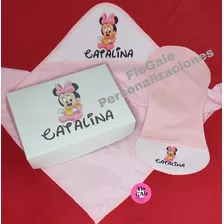 Set Para Bebé. Toallón + Babita En Caja. Personalizado. 