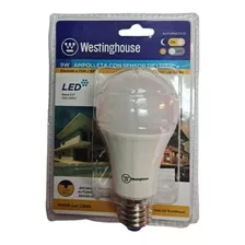 Ampolleta Con Sensor De Luz (fotocelda) 9w Westinghouse