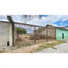 Terreno En Venta En La Avenida Libertador De Cabudare Cod: 23-25748 Jpg-1