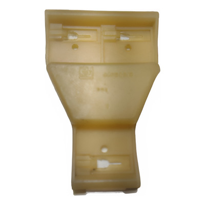 Retentor Moldura Porta Chevette / Kadett Original 94651913