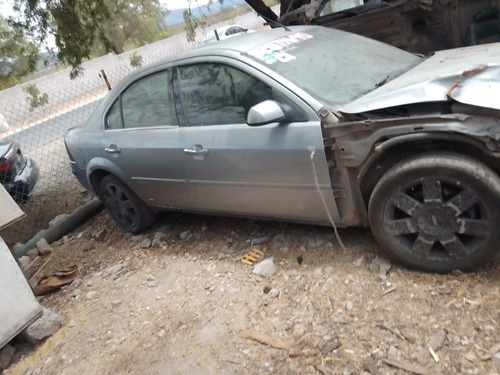 Porta Foco De Calavera Izquierda Ford Mondeo Ghia 2.5 2005 Foto 5