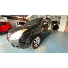 Ford Fiesta Sedan 2010 1.0 Flex 4p 68.8 Hp