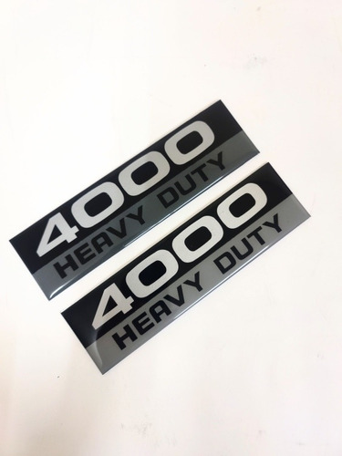 Repuesto Par Emblemas Ram 4000 Heavy Duty Black Foto 4