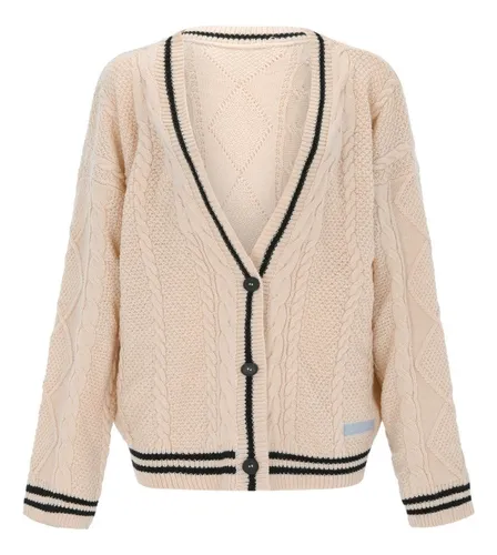 Sweaters y cárdigans más vendidos de 2024: Colorworld Estrella y Vitka Aide