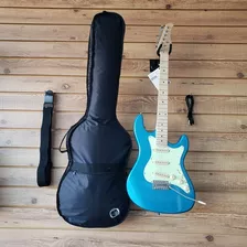 Guitarra Strinberg Stratocaster Sts100 Com Capa Alça E Cabo