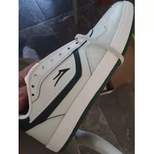 Tenis Lakai 26.5